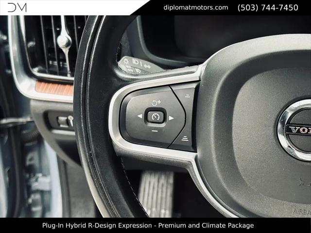 2022 Volvo S60 Recharge T8 R-Design Expression Extended Range
