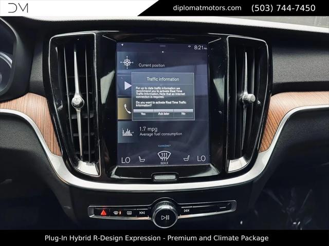 2022 Volvo S60 Recharge T8 R-Design Expression Extended Range