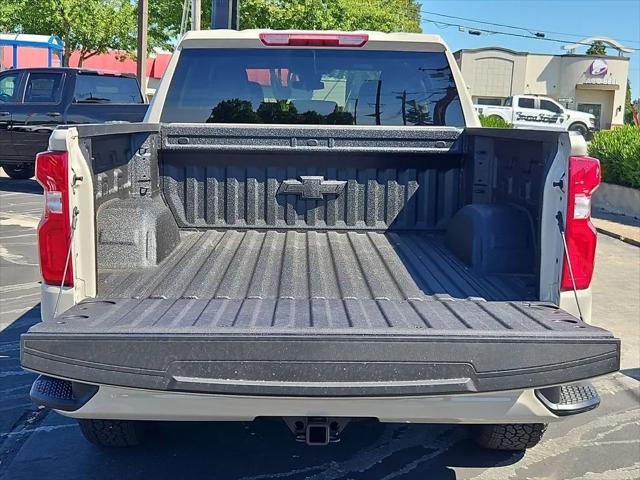2026 Chevrolet Silverado 1500 4WD Crew Cab Short Bed RST