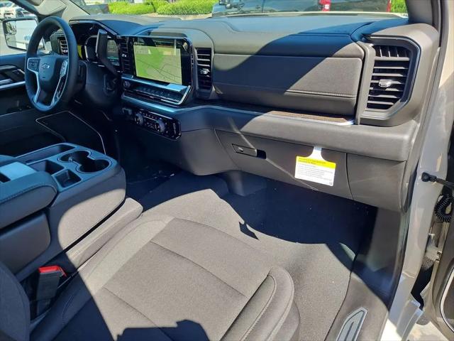 2026 Chevrolet Silverado 1500 4WD Crew Cab Short Bed RST