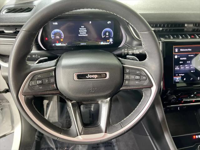 2023 Jeep Grand Cherokee Laredo 4x4