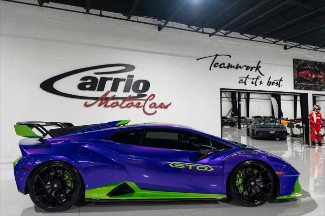 2023 Lamborghini Huracan Coupe