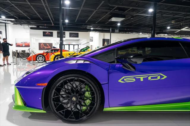 2023 Lamborghini Huracan Coupe
