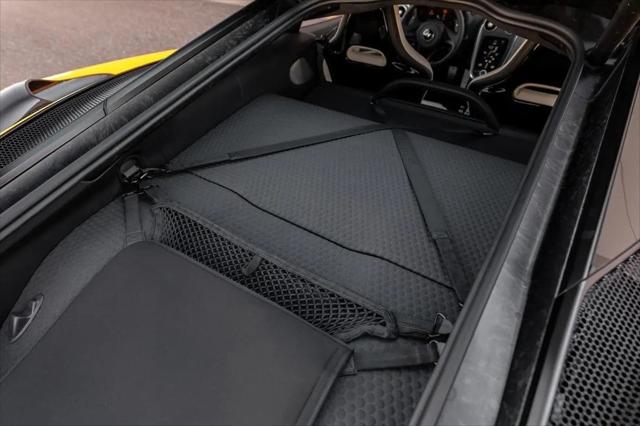 2025 McLaren GT Standard