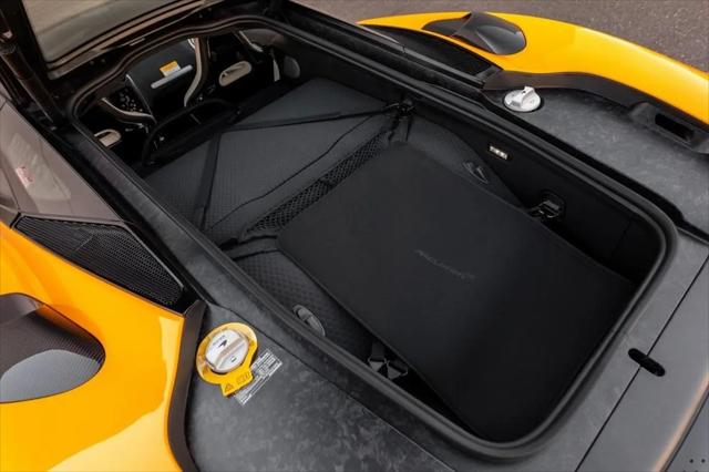 2025 McLaren GT Standard