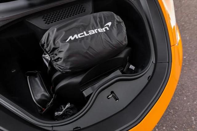 2025 McLaren GT Standard