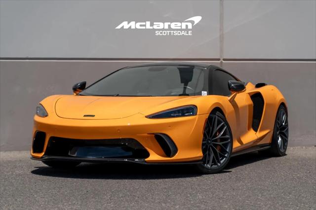 2025 McLaren GT Standard