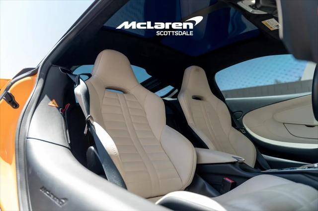 2025 McLaren GT Standard