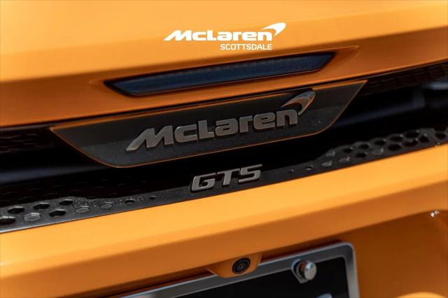 2025 McLaren GT Standard
