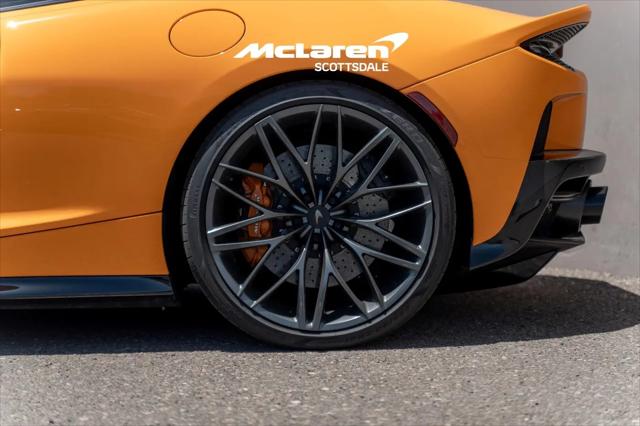2025 McLaren GT Standard