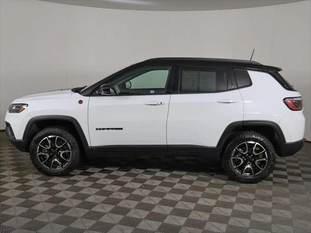 2025 Jeep Compass Trailhawk 4x4