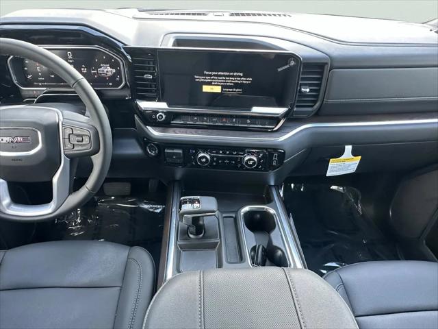 2026 GMC Sierra 1500 Crew Cab, Short Bed, SLT, 4WD
