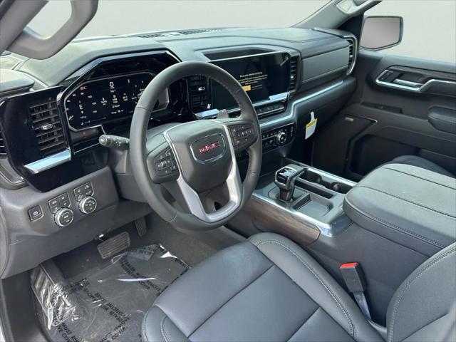 2026 GMC Sierra 1500 Crew Cab, Short Bed, SLT, 4WD