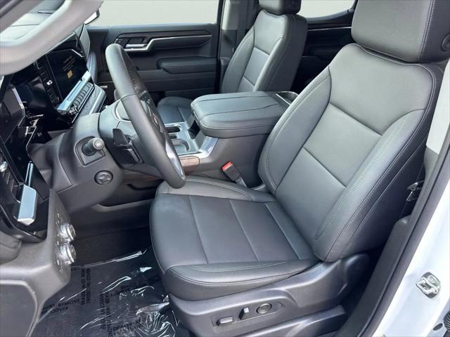 2026 GMC Sierra 1500 Crew Cab, Short Bed, SLT, 4WD