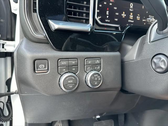 2026 GMC Sierra 1500 Crew Cab, Short Bed, SLT, 4WD
