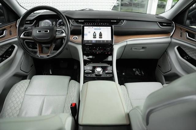 2021 Jeep Grand Cherokee Summit 4x4