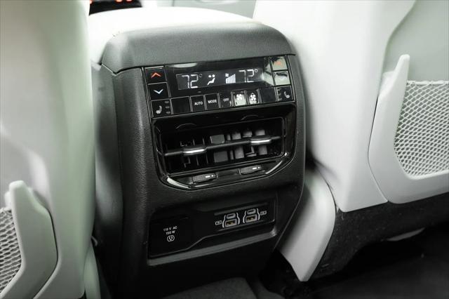2021 Jeep Grand Cherokee Summit 4x4
