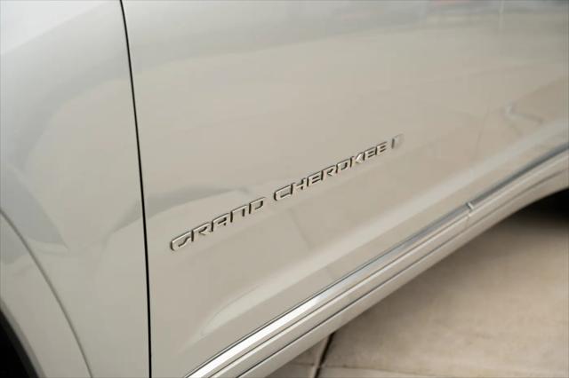 2021 Jeep Grand Cherokee Summit 4x4