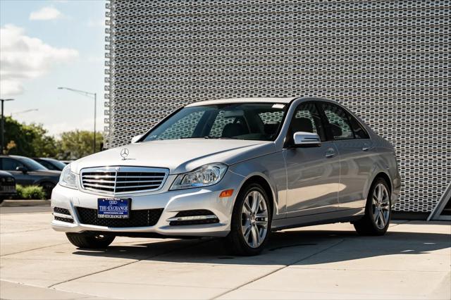 2012 Mercedes-Benz C-CLASS C 300 Luxury 4MATIC