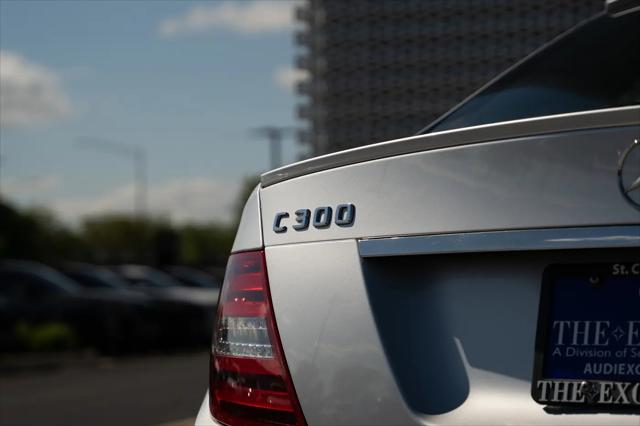 2012 Mercedes-Benz C-CLASS C 300 Luxury 4MATIC
