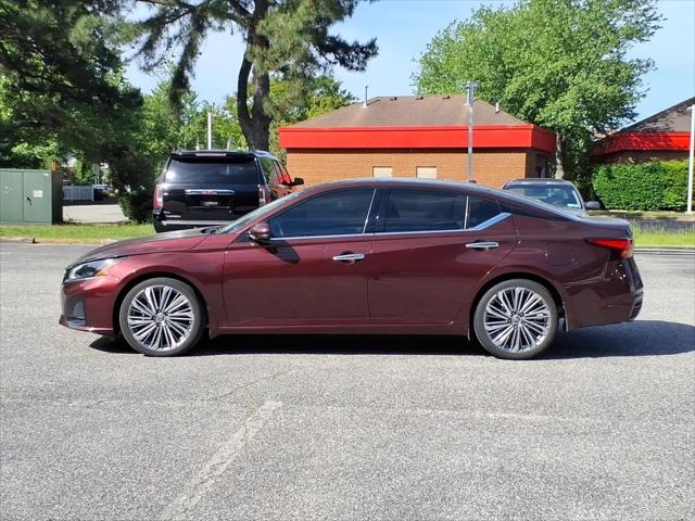 2024 Nissan Altima SL FWD