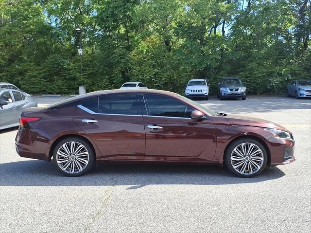 2024 Nissan Altima SL FWD