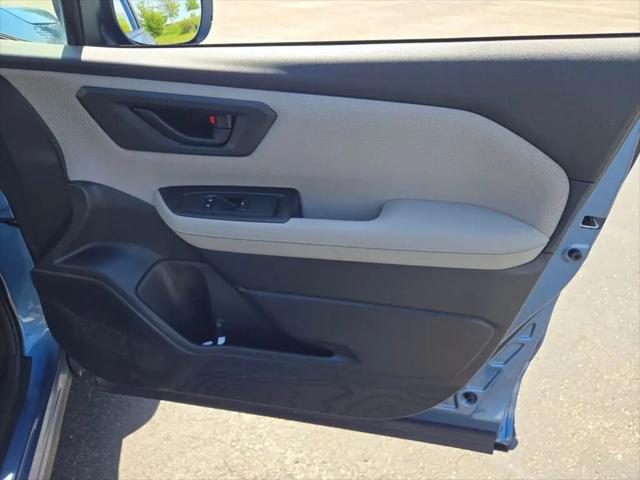 2025 Subaru Forester Base