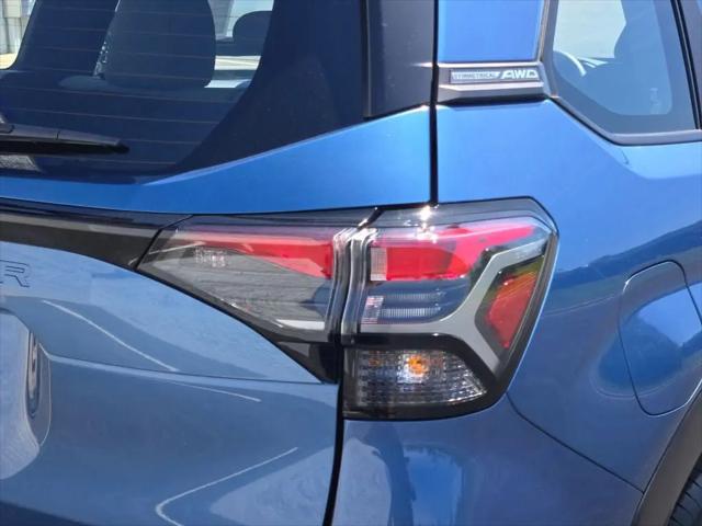 2025 Subaru Forester Base