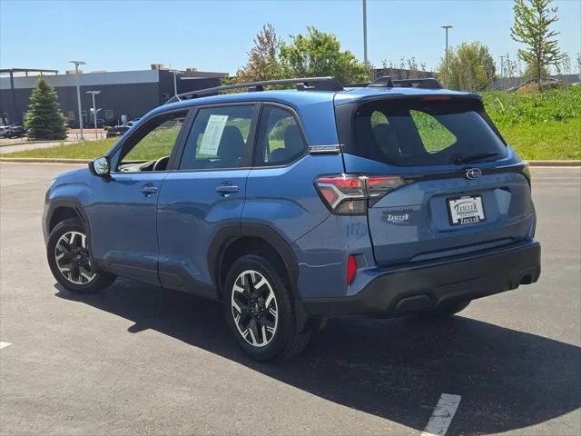 2025 Subaru Forester Base