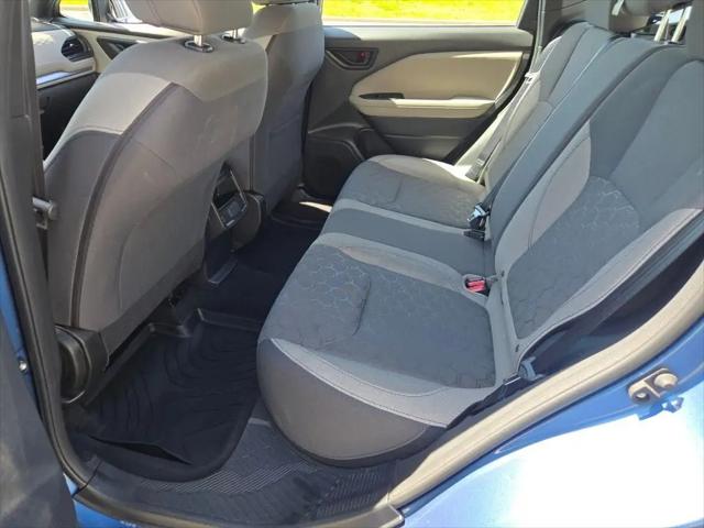 2025 Subaru Forester Base