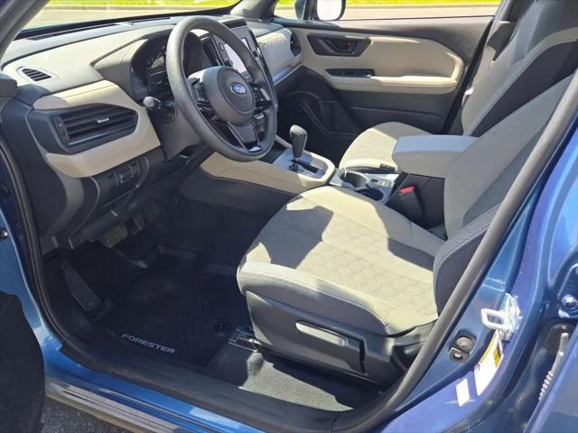 2025 Subaru Forester Base