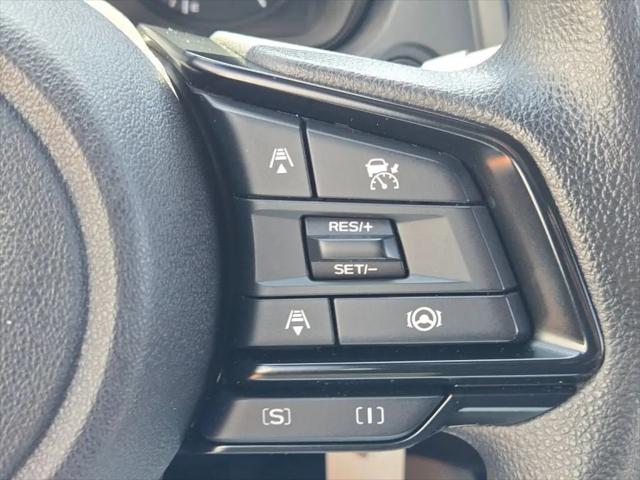 2025 Subaru Forester Base