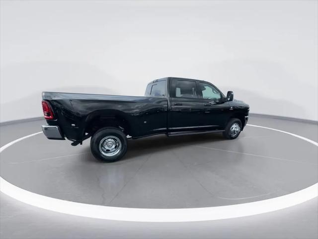2026 Ram 3500 Tradesman Crew Cab 4x4 8' Box