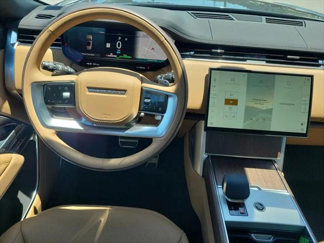 2026 Land Rover Range Rover P550e SE