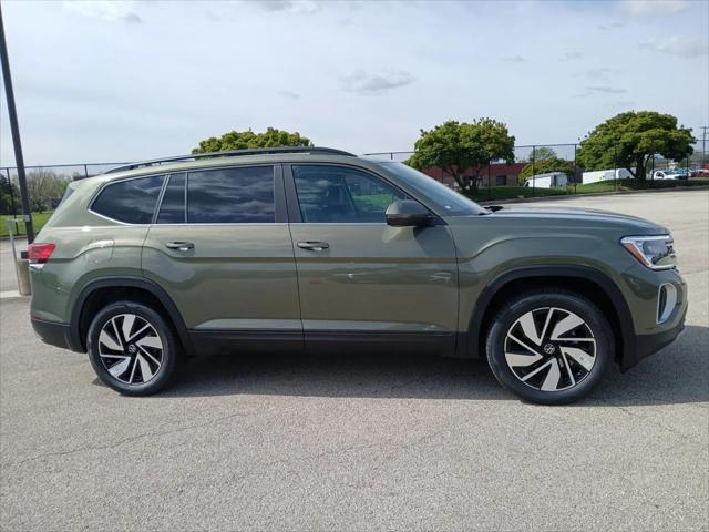 2026 Volkswagen Atlas SE with Technology