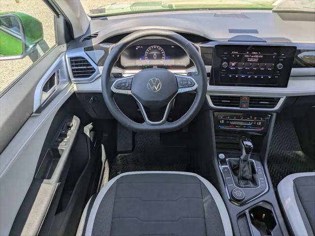 2026 Volkswagen Taos SE