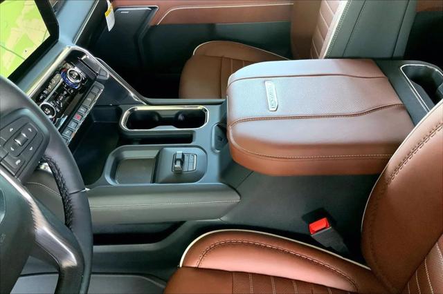 2026 GMC Sierra 2500HD Crew Cab, Standard Bed, Denali Ultimate, 4WD