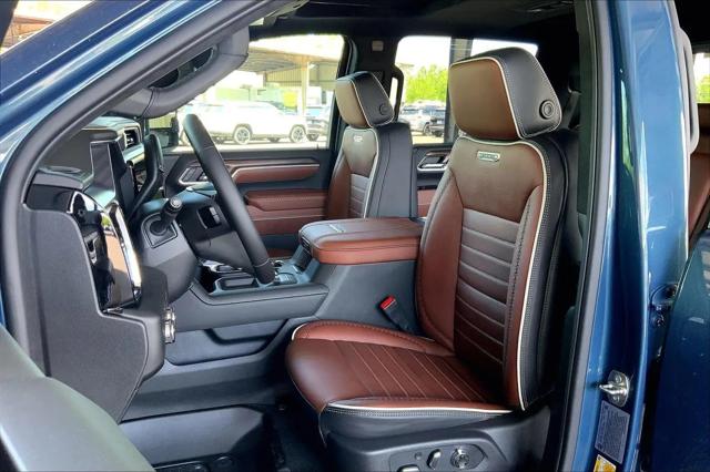 2026 GMC Sierra 2500HD Crew Cab, Standard Bed, Denali Ultimate, 4WD