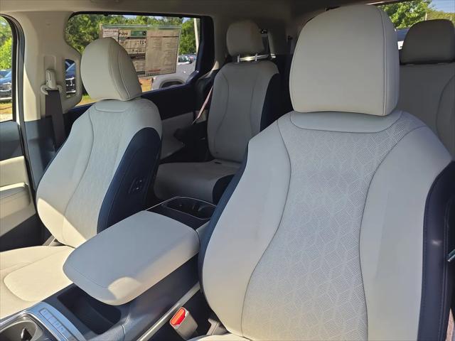 2026 Kia Carnival MPV EX