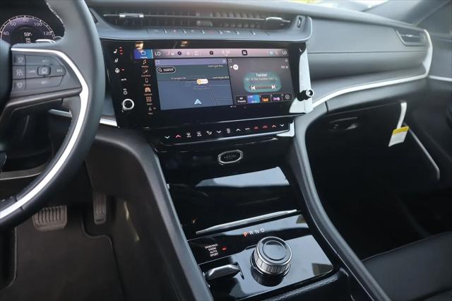 2026 Jeep Grand Cherokee Limited Reserve