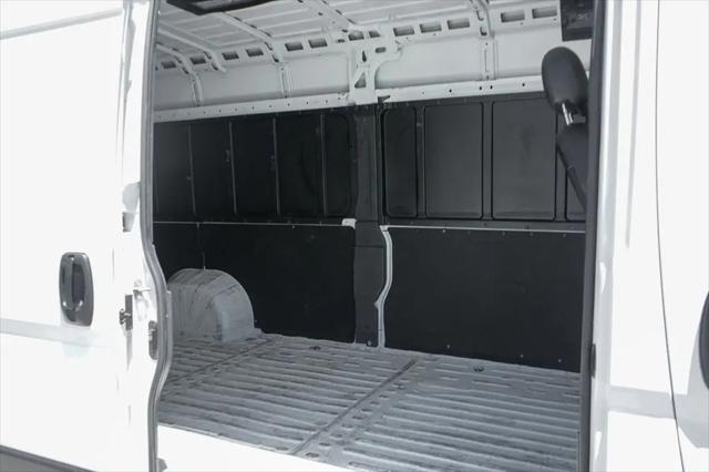 2025 Ram ProMaster 2500 Cargo Van Tradesman High Roof 159" WB w/Pass Seat