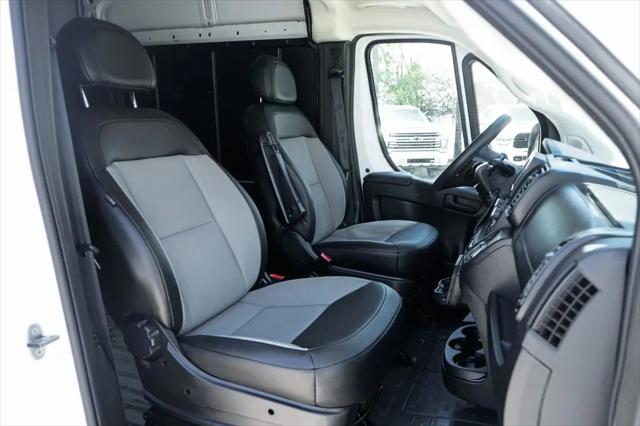2025 Ram ProMaster 2500 Cargo Van Tradesman High Roof 159" WB w/Pass Seat