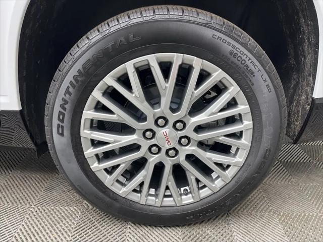 2026 GMC Acadia Denali FWD