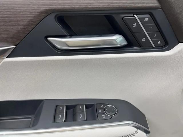 2026 GMC Acadia Denali FWD