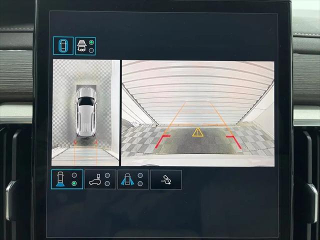 2026 GMC Acadia Denali FWD