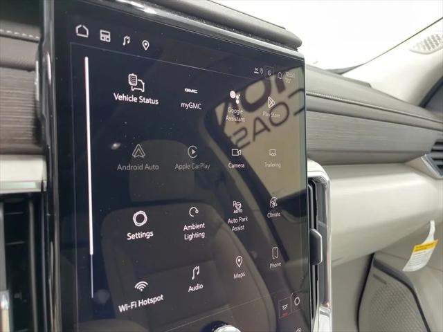 2026 GMC Acadia Denali FWD