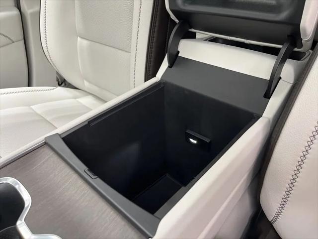 2026 GMC Acadia Denali FWD