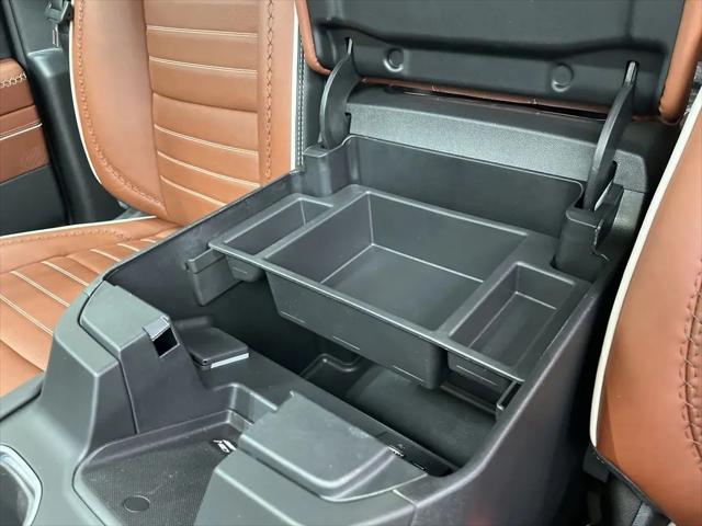 2026 GMC Sierra 2500HD Crew Cab, Standard Bed, Denali Ultimate, 4WD
