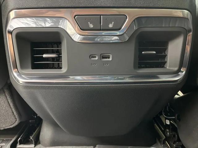 2026 GMC Sierra 2500HD Crew Cab, Standard Bed, Denali Ultimate, 4WD