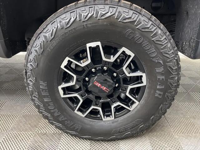 2026 GMC Sierra 2500HD Crew Cab, Standard Bed, AT4X, 4WD